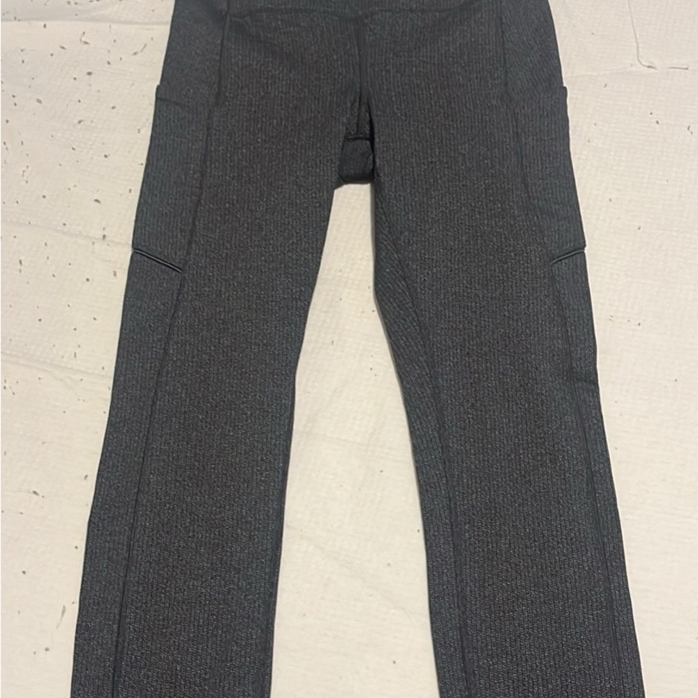 Lululemon Herringbone leggings with pockets